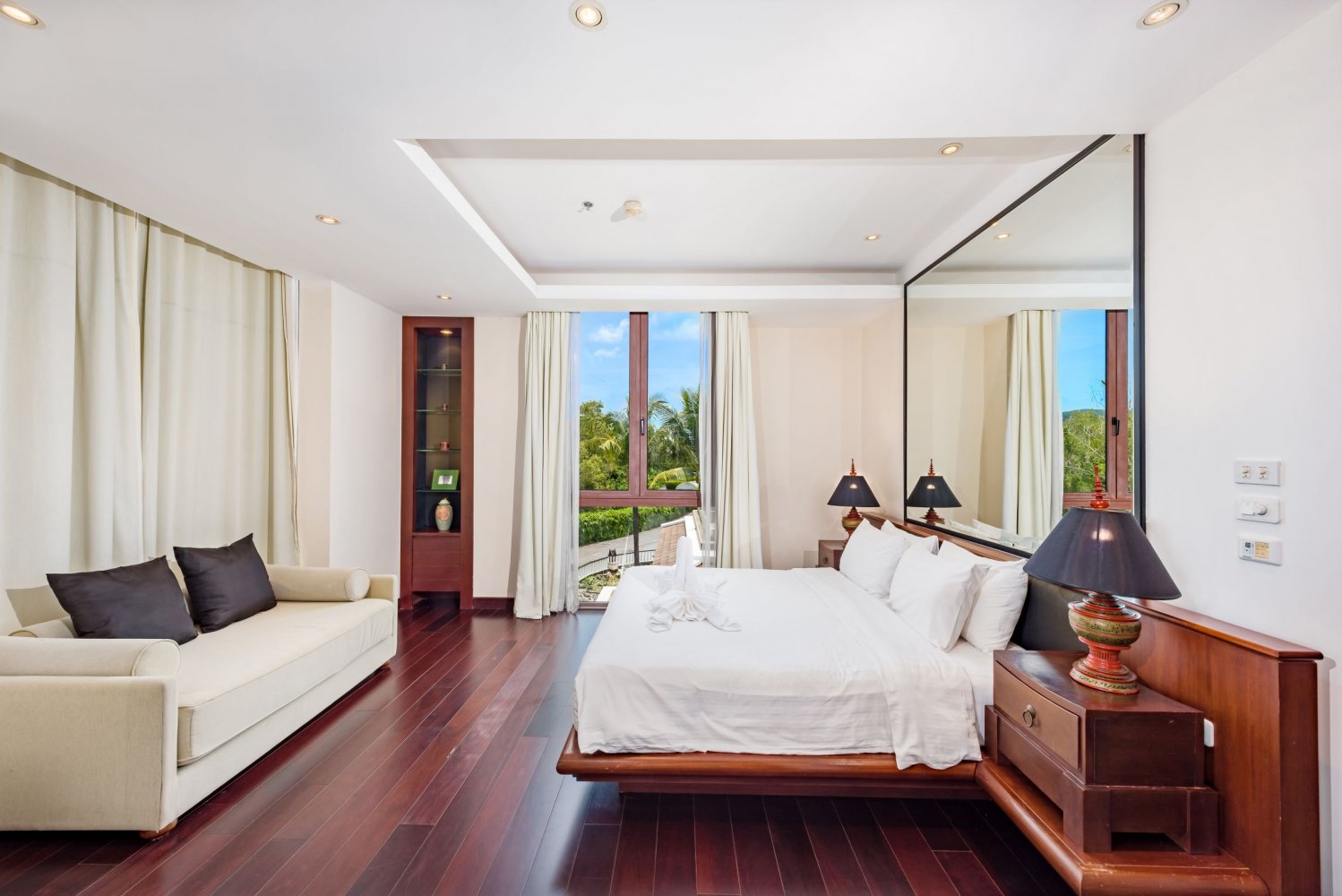Property image - full photo 19