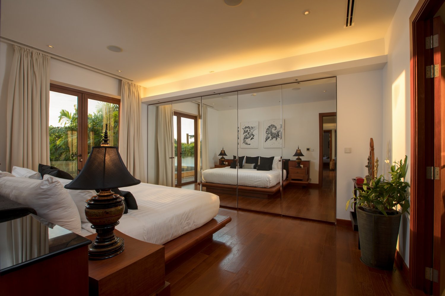 Property image - full photo 17