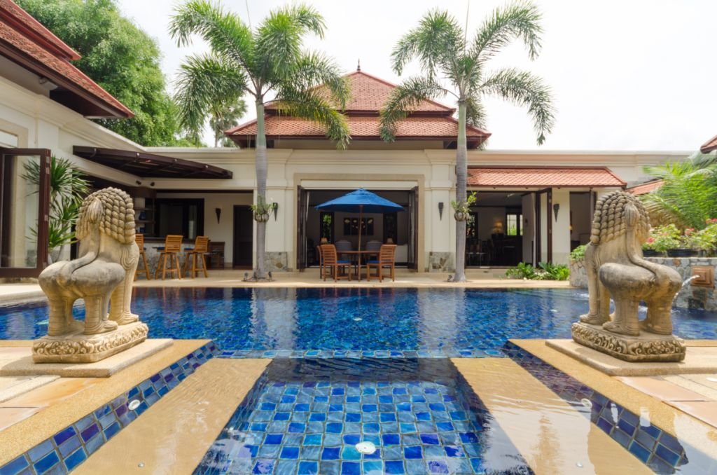 Property image - full photo 1