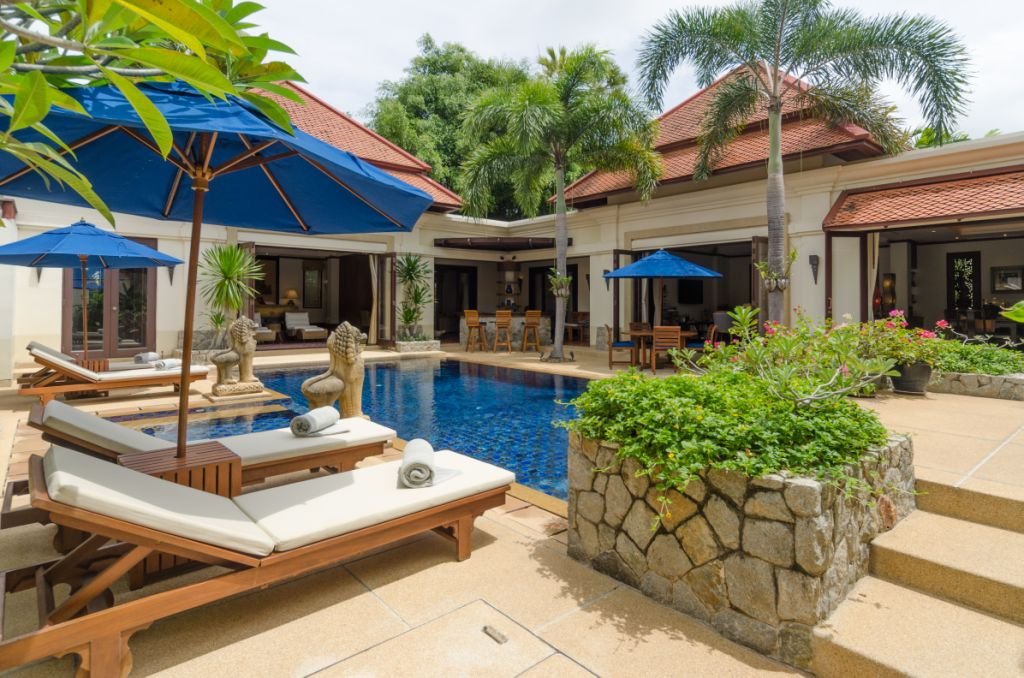 Property image - full photo 3