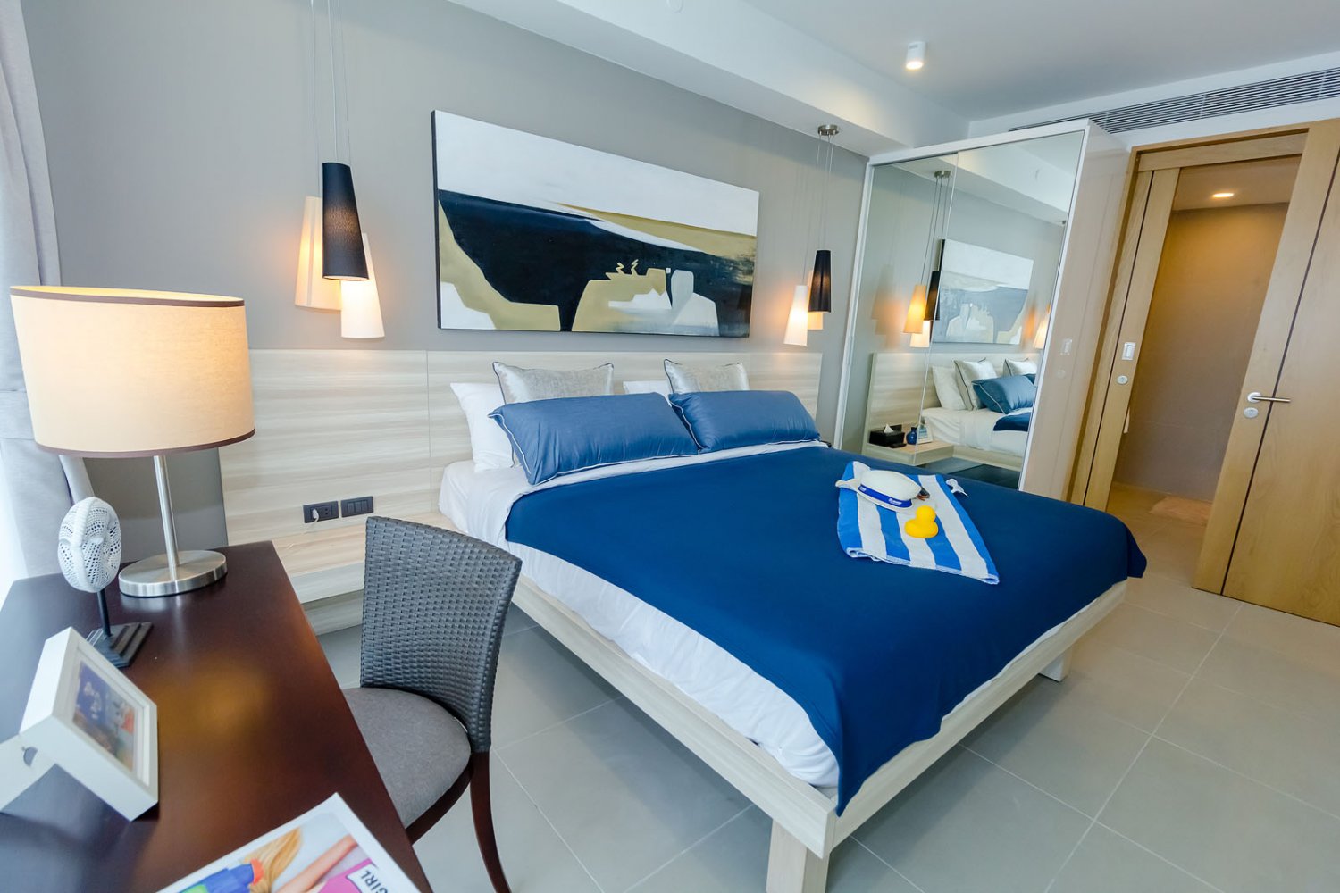 Property image - full photo 16