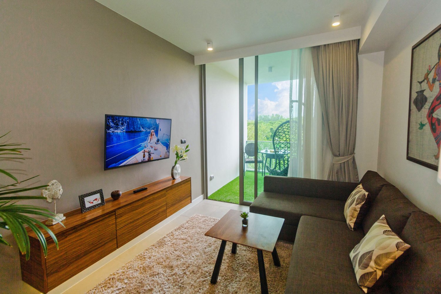 Property image - full photo 8