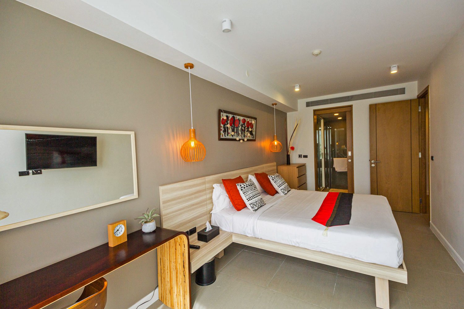 Property image - full photo 13
