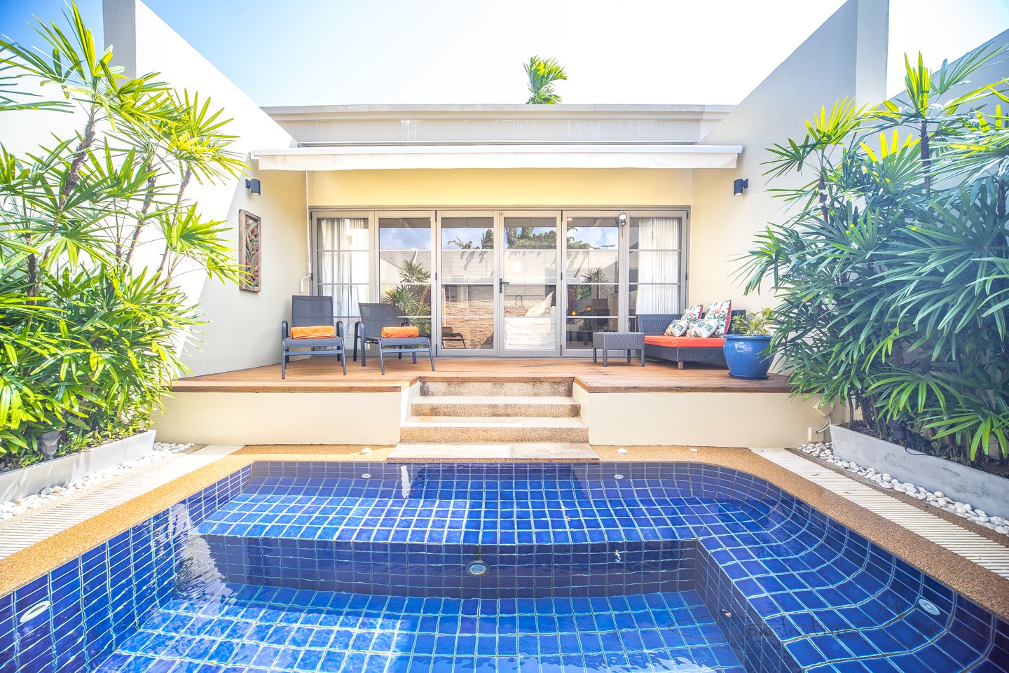 Property image - full photo 1