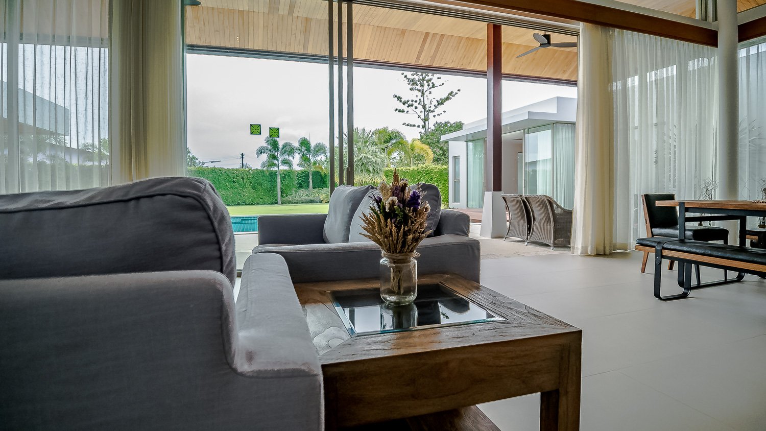 Property image - full photo 33