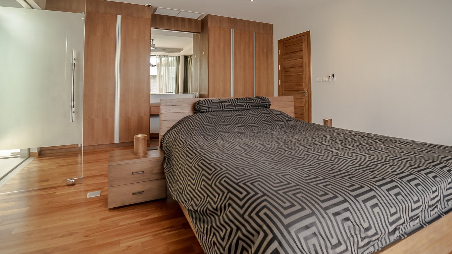 Property image - full photo 49