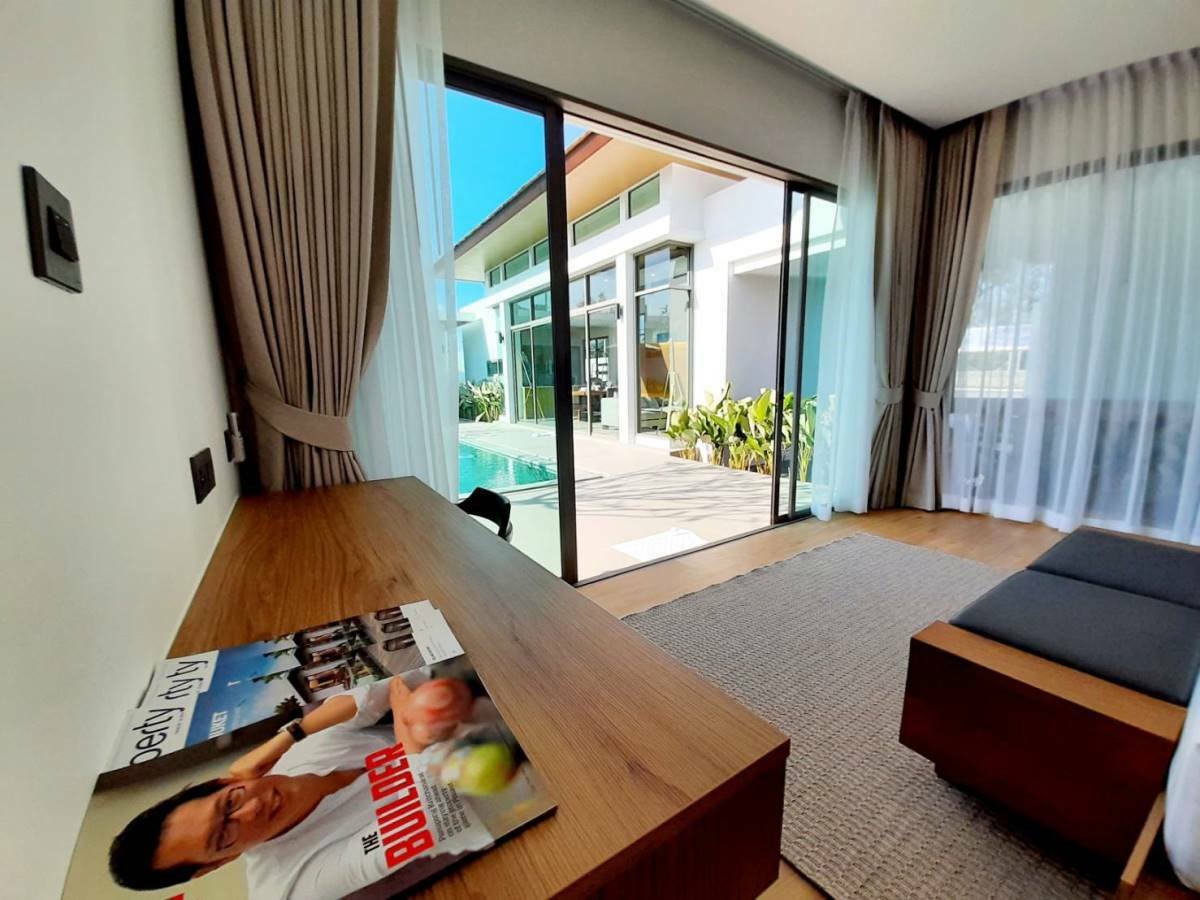 Property image - full photo 15