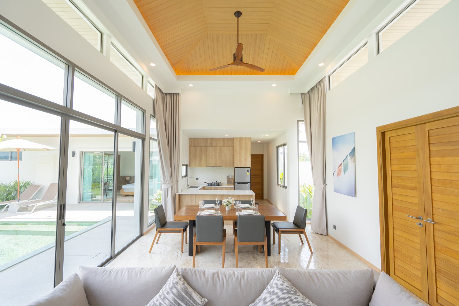 Property image - full photo 52