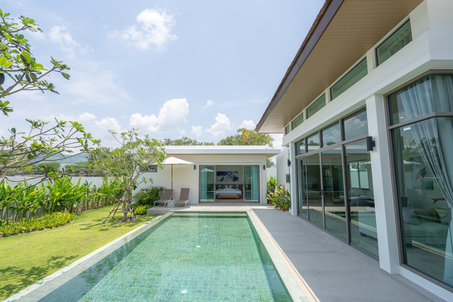 Property image - full photo 45