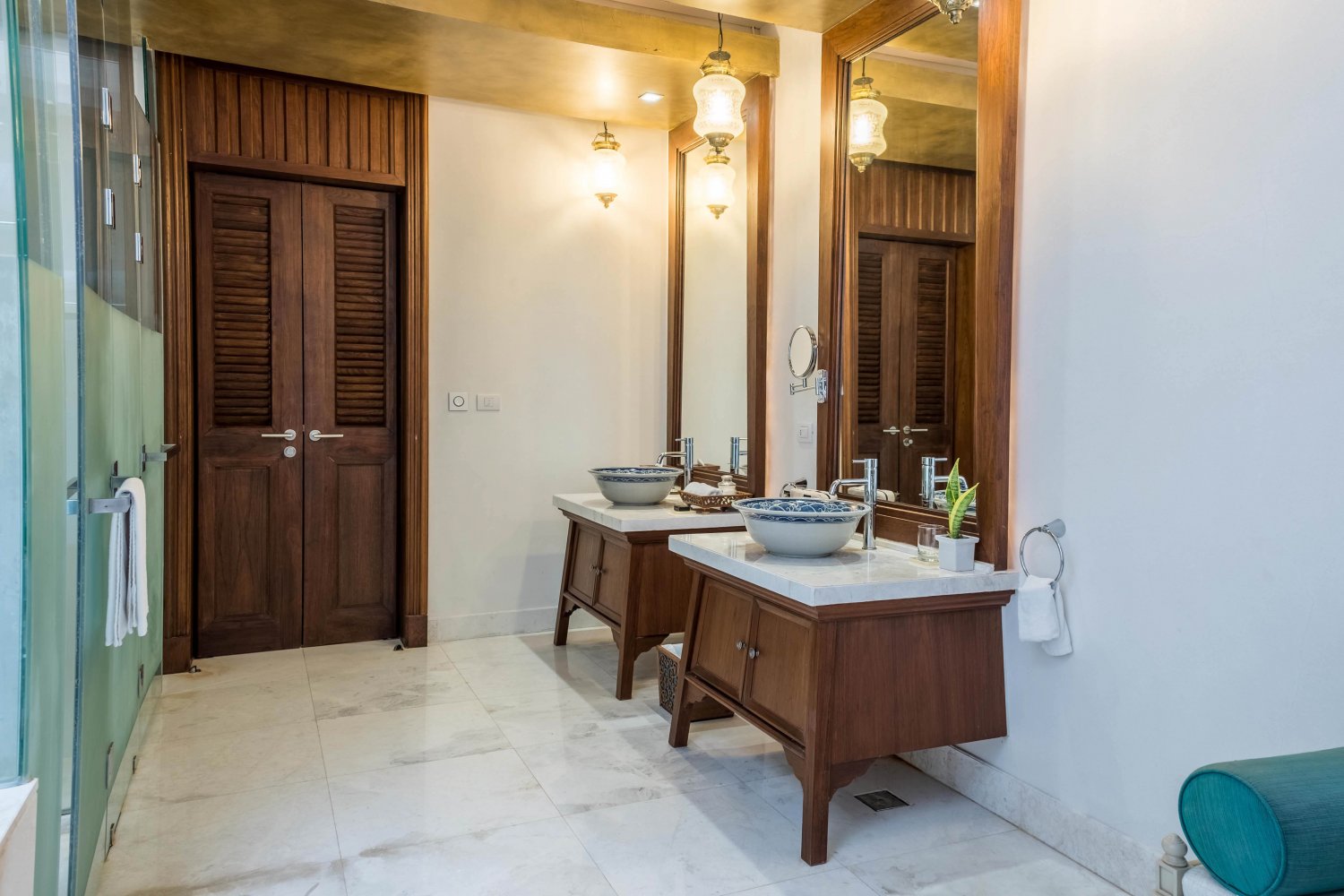 Property image - full photo 14