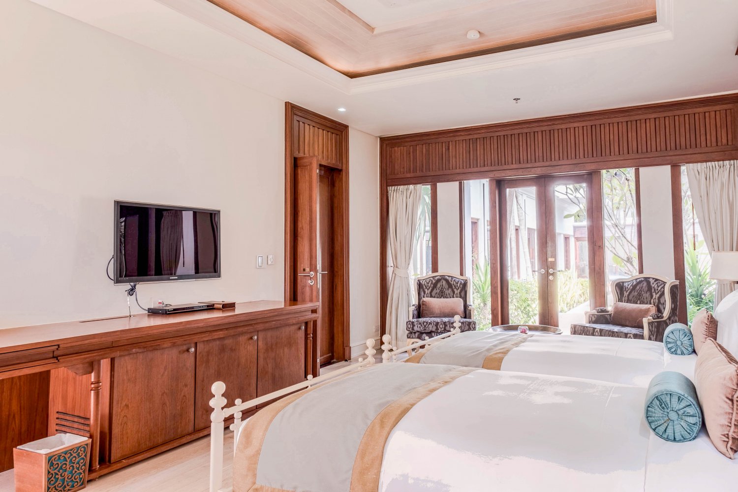 Property image - full photo 13