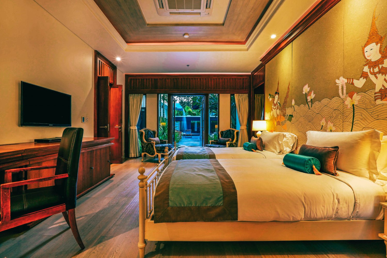 Property image - full photo 16