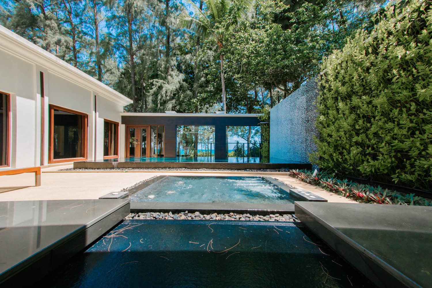 Property image - full photo 21