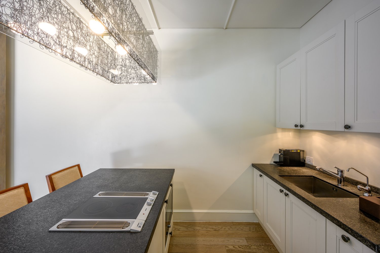 Property image - full photo 42
