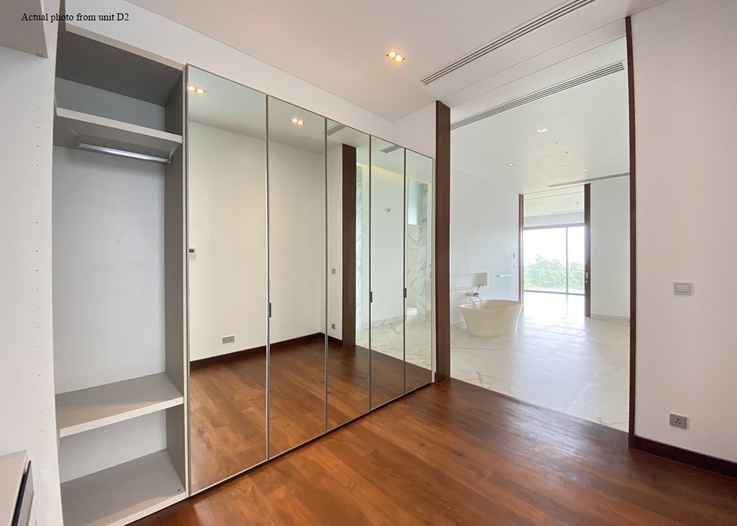 Property image - full photo 12