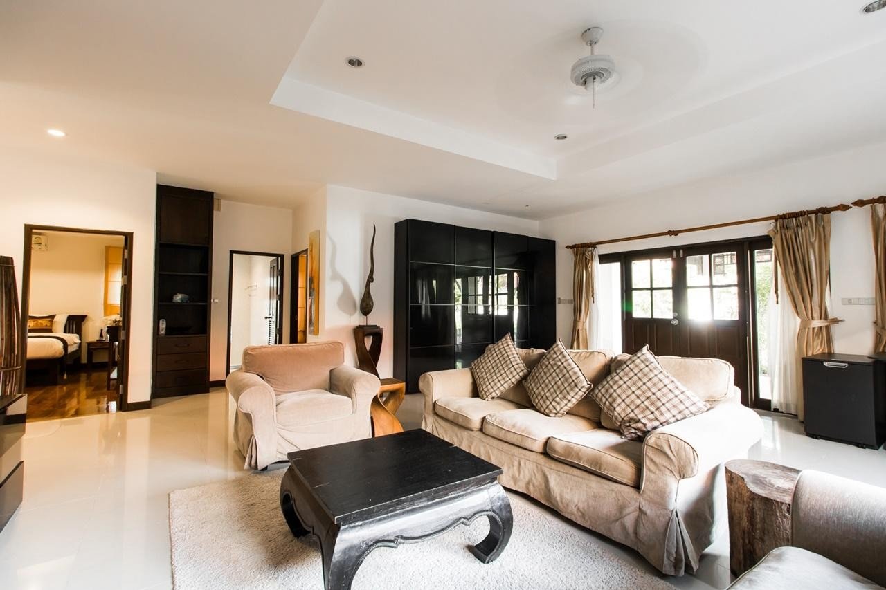 Property image - full photo 27