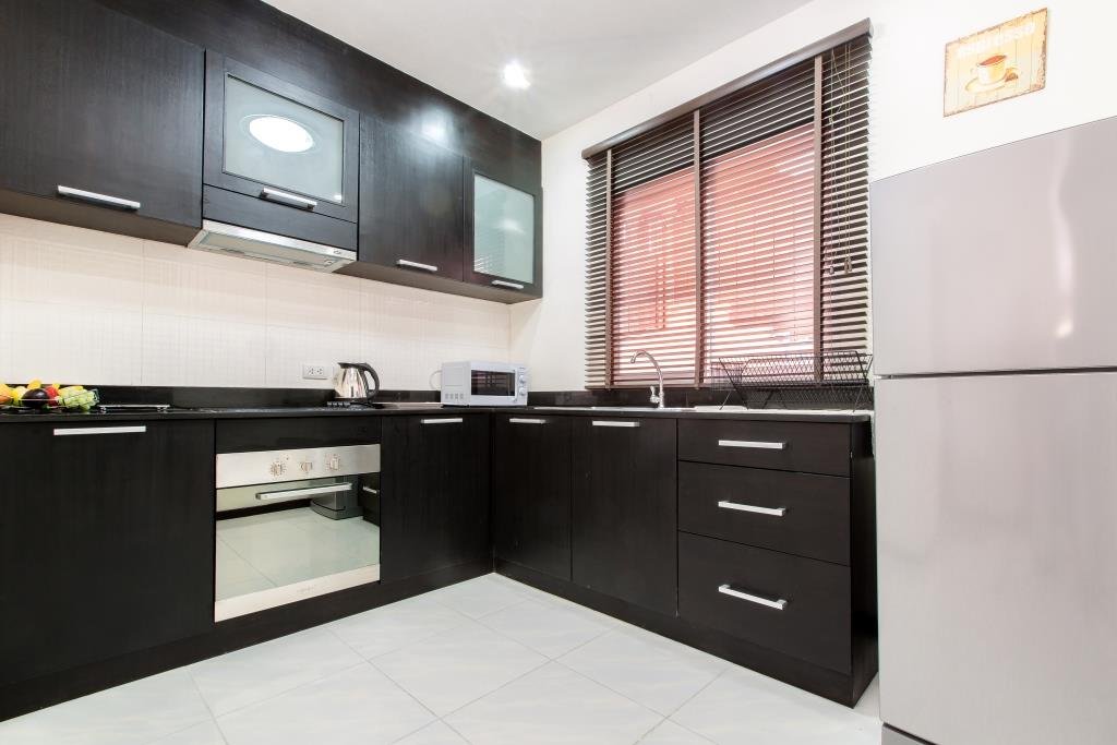 Property image - full photo 5