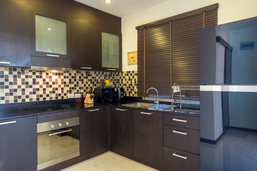 Property image - full photo 7