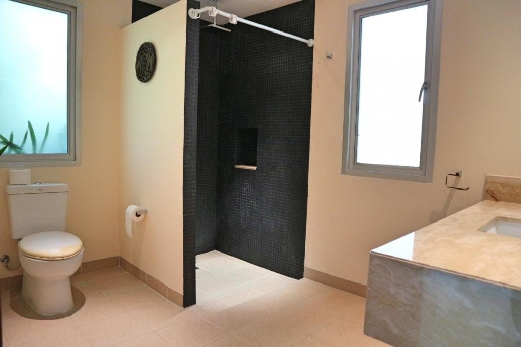 Property image - full photo 25