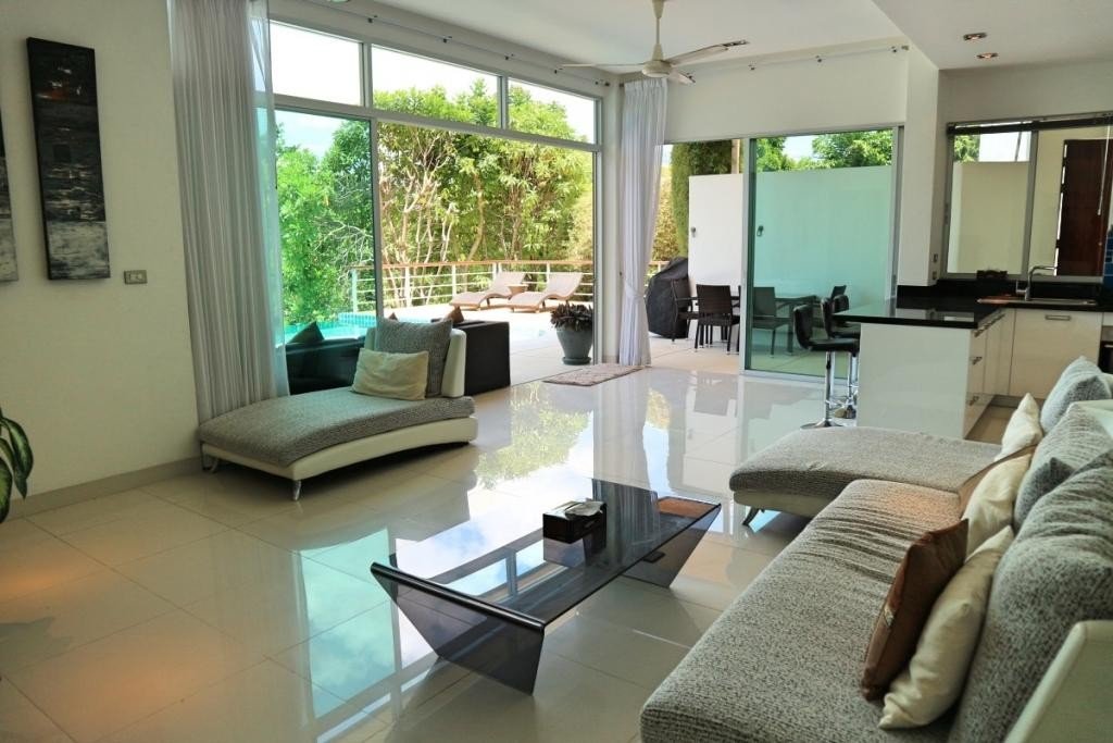 Property image - full photo 20