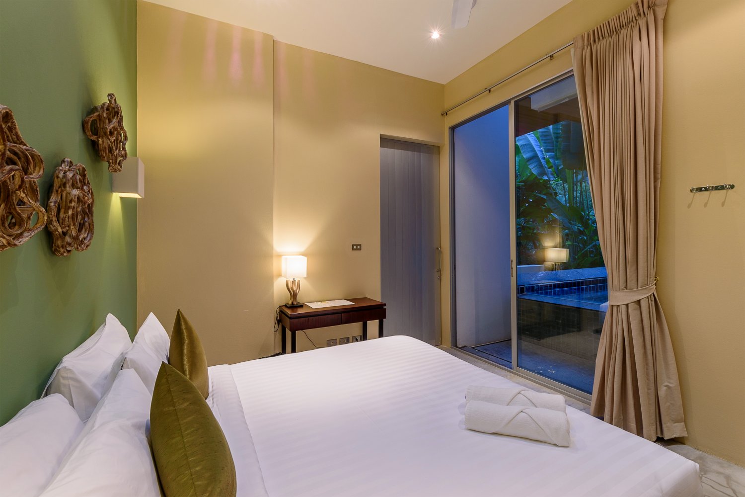 Property image - full photo 43