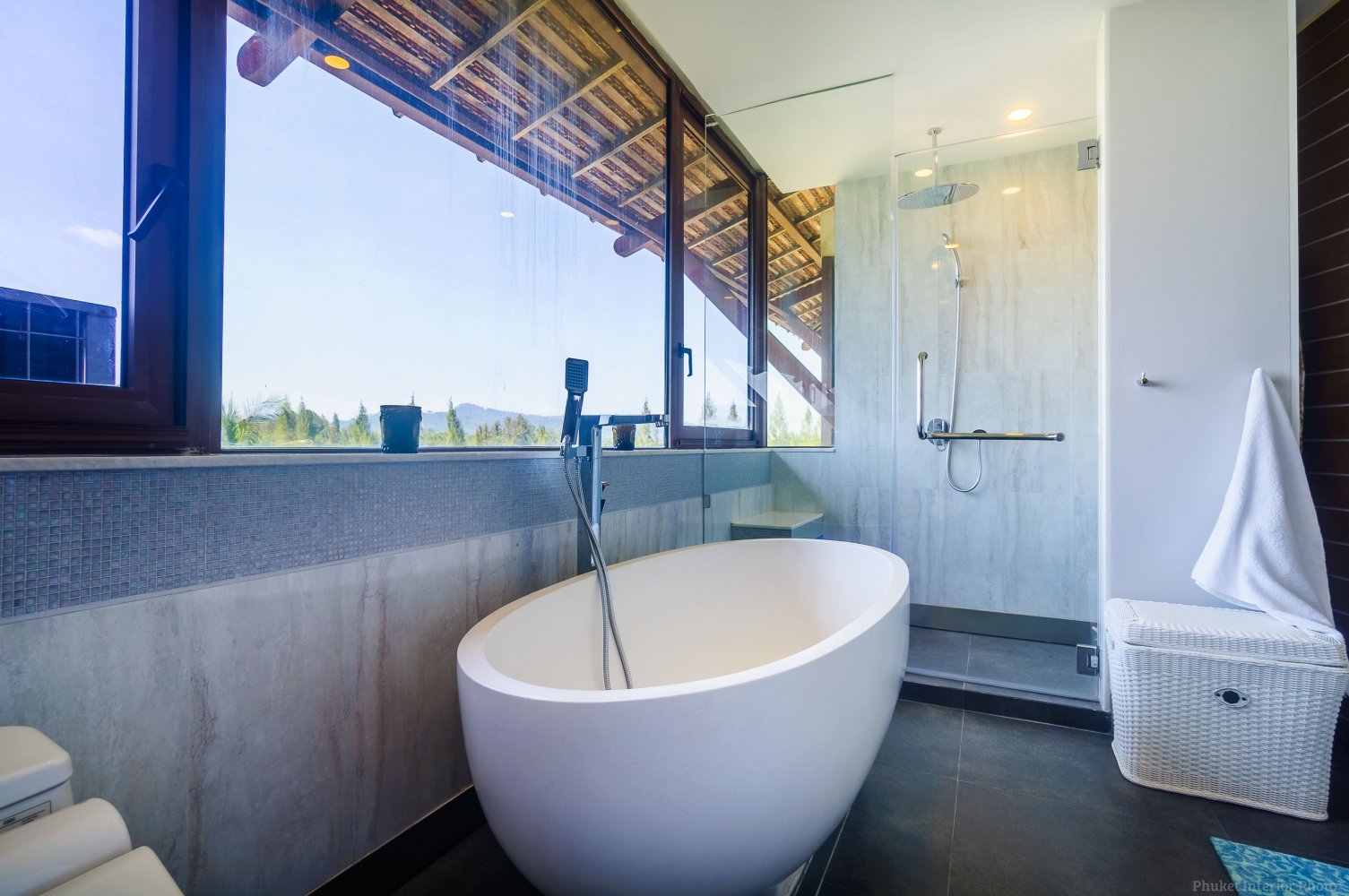 Property image - full photo 38