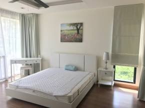 Property image - full photo 5