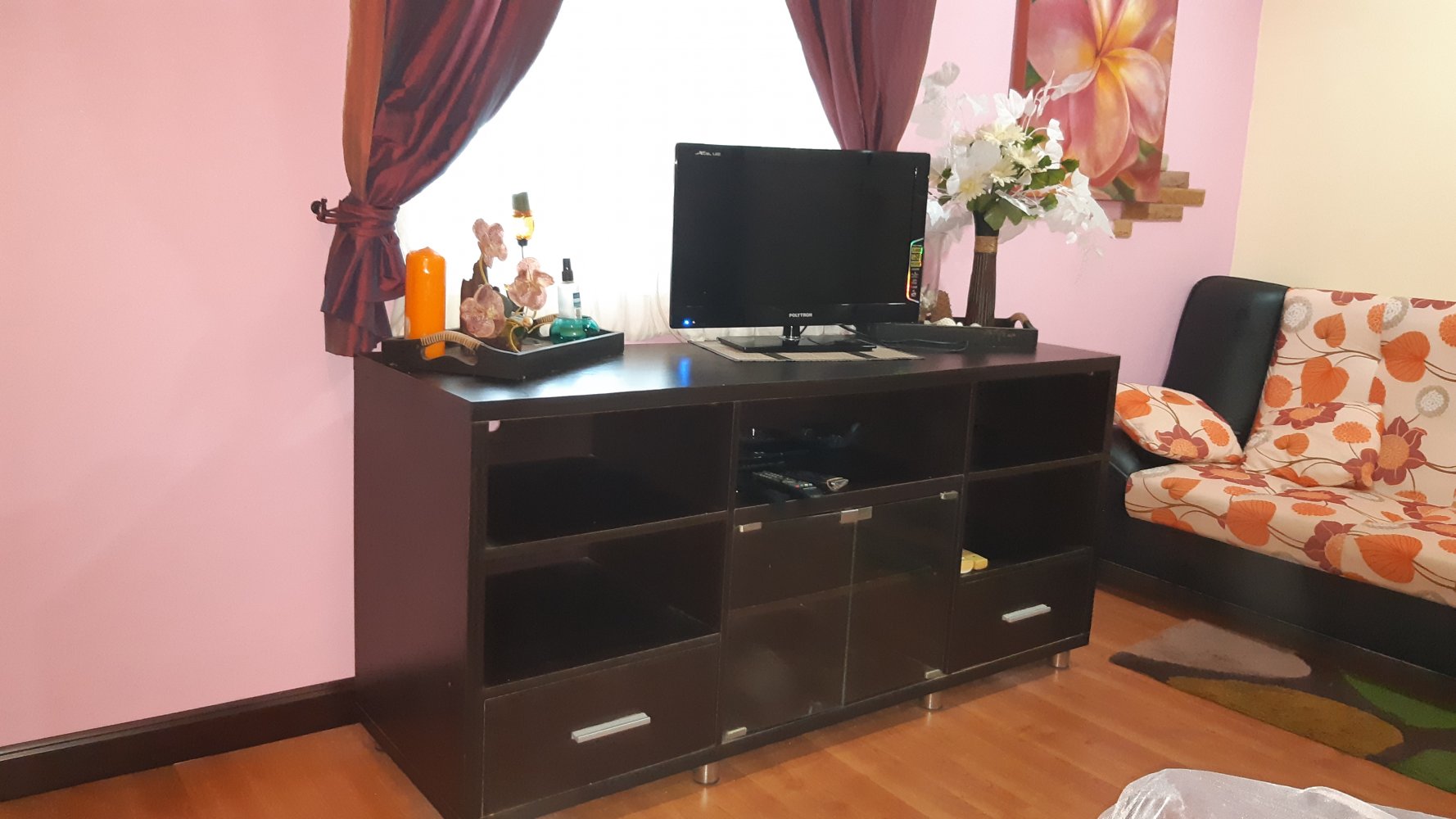 Property image - full photo 4