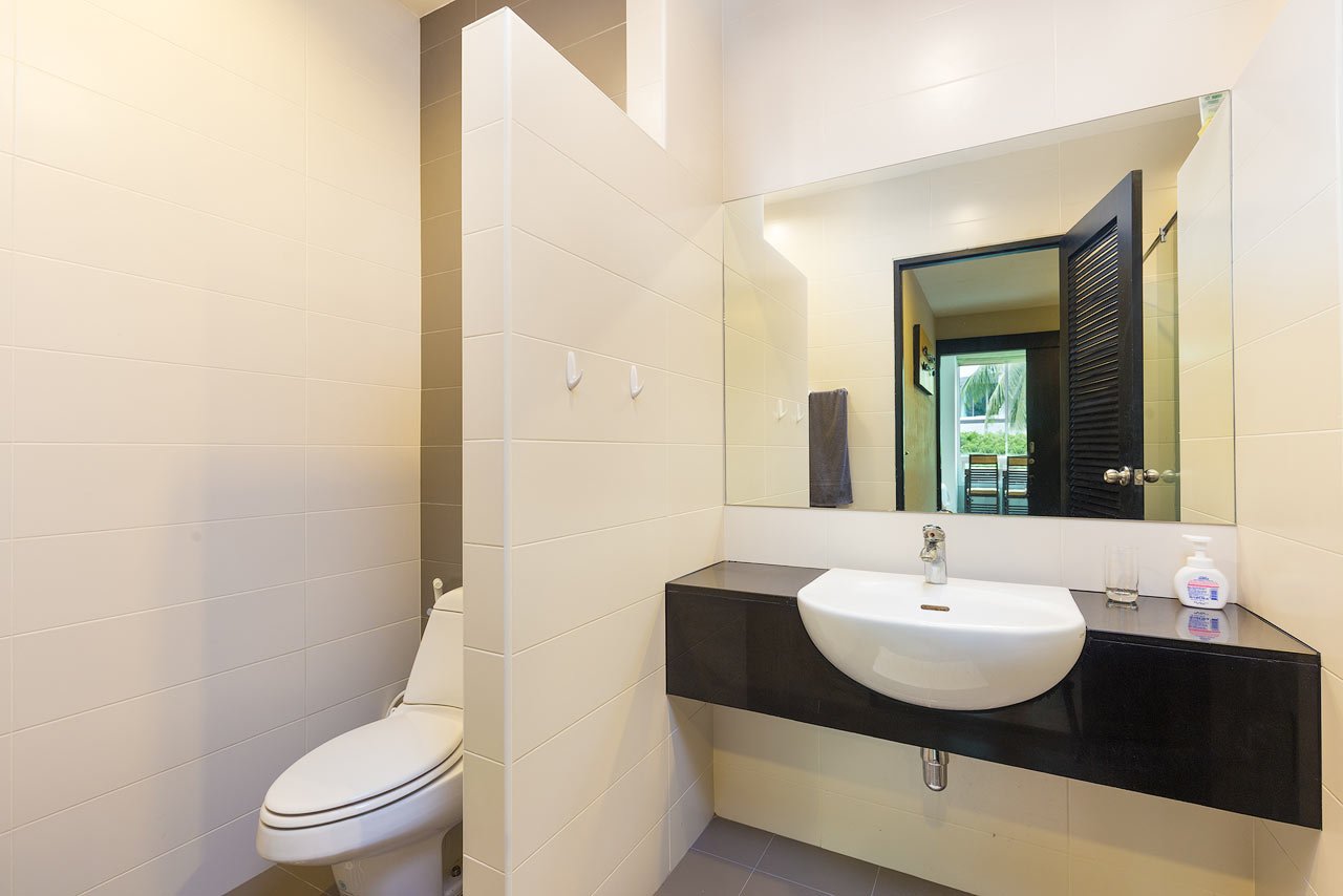 Property image - full photo 9