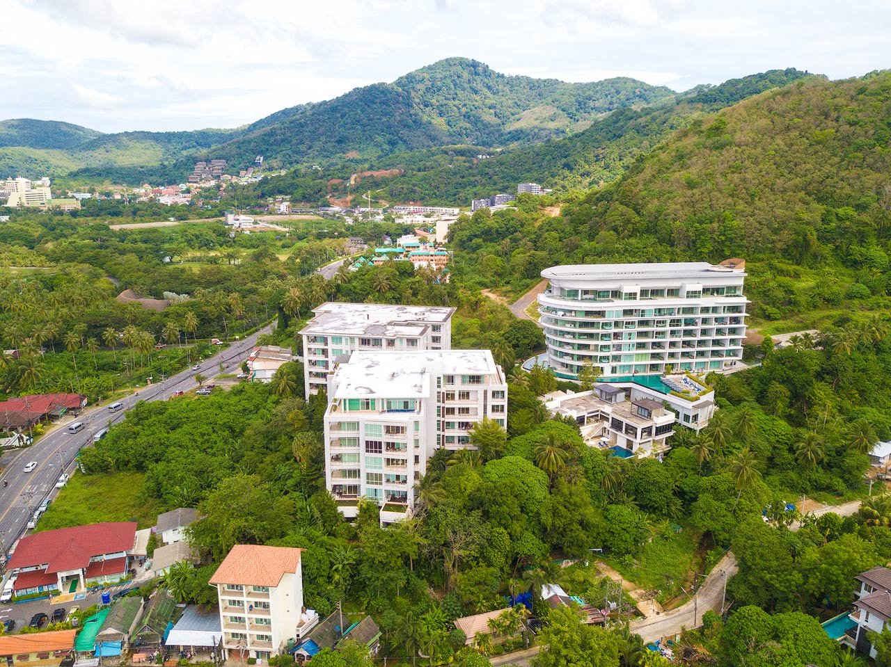 Property image - full photo 5