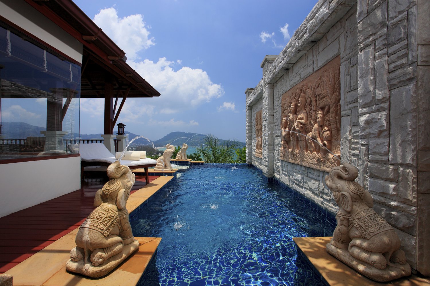 Property image - full photo 12