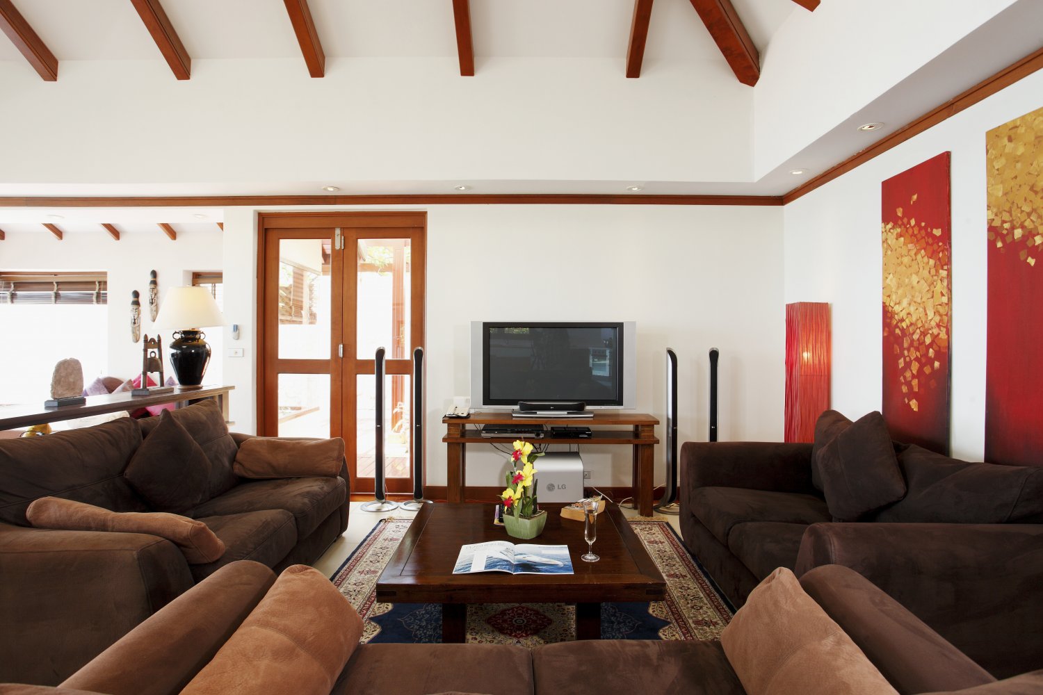 Property image - full photo 54