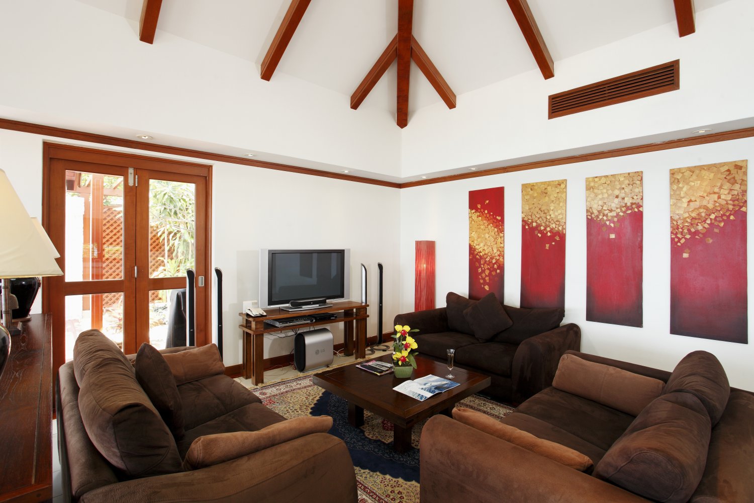 Property image - full photo 52