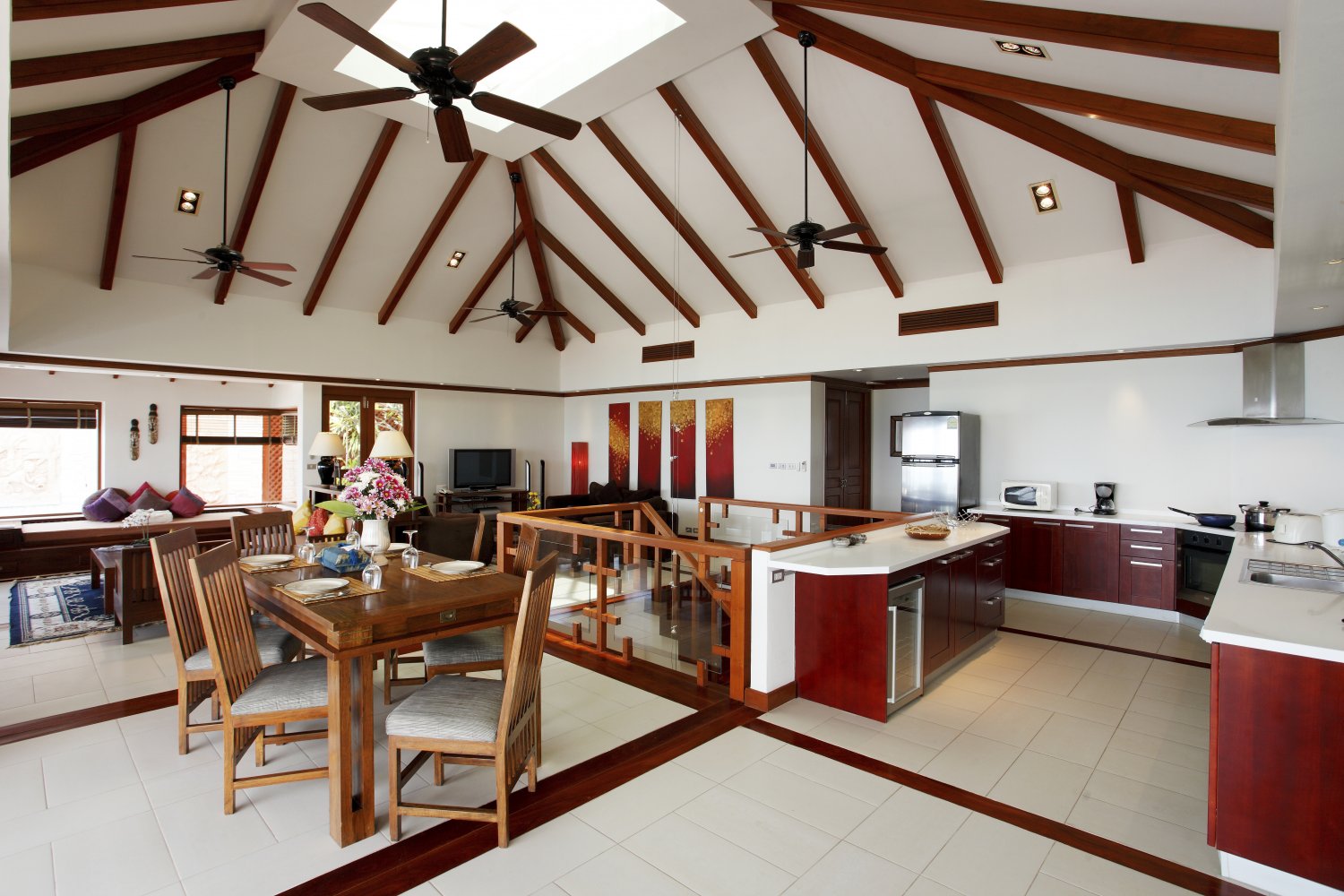 Property image - full photo 46