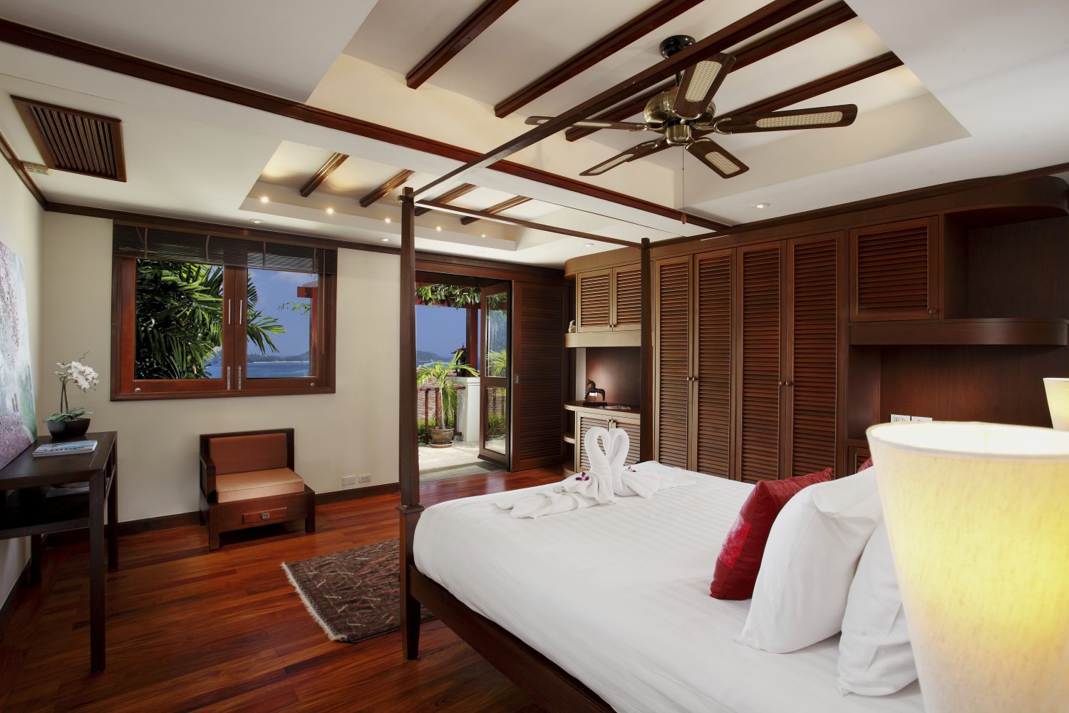 Property image - full photo 38
