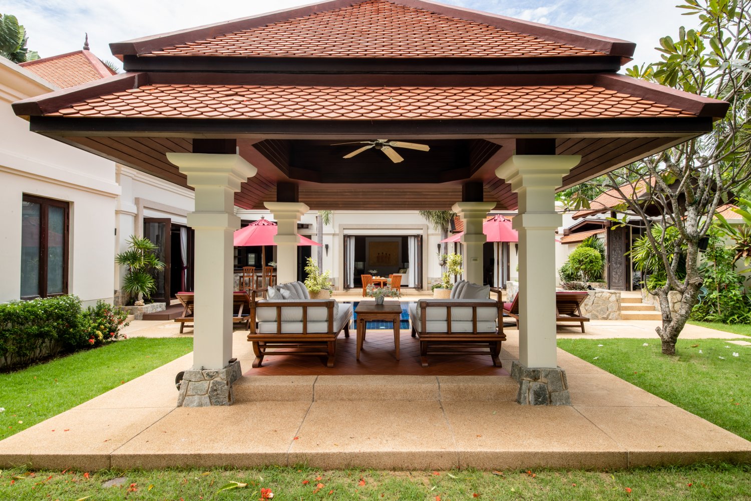 Property image - full photo 14