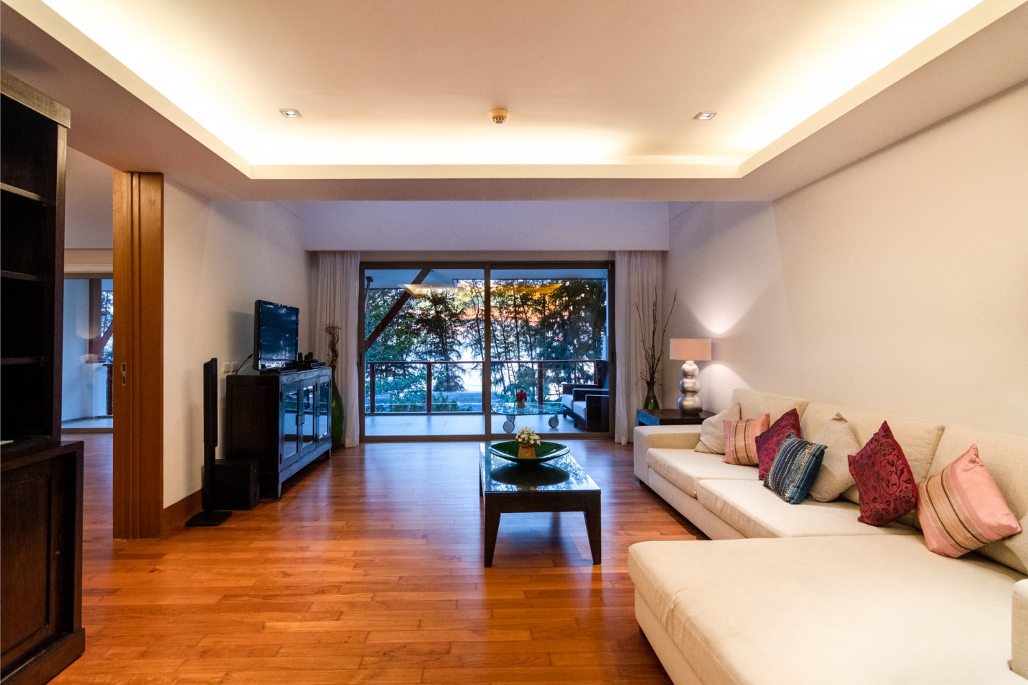Property image - full photo 25
