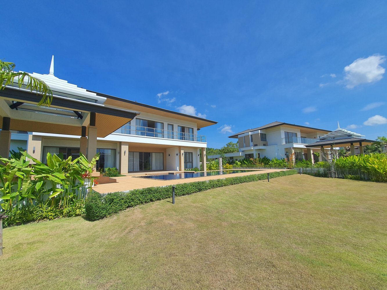 Property image - full photo 19
