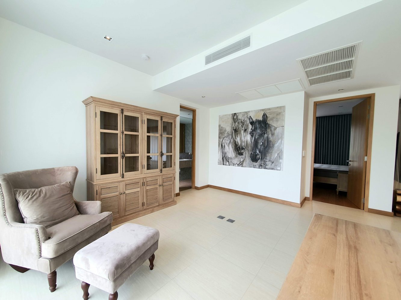 Property image - full photo 14
