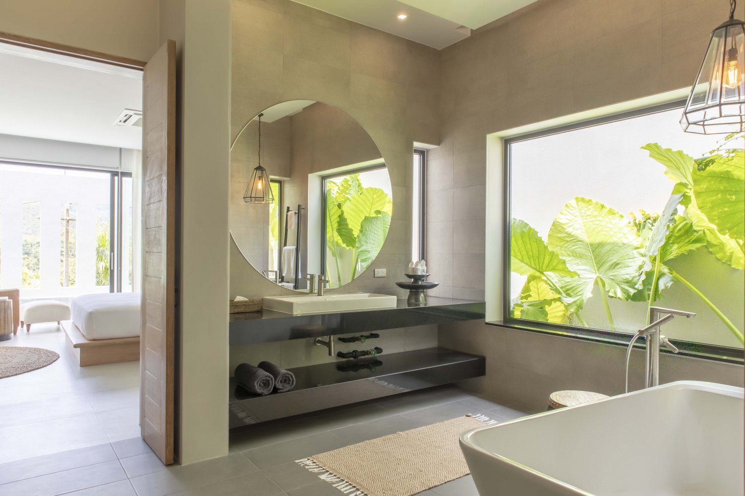 Property image - full photo 18
