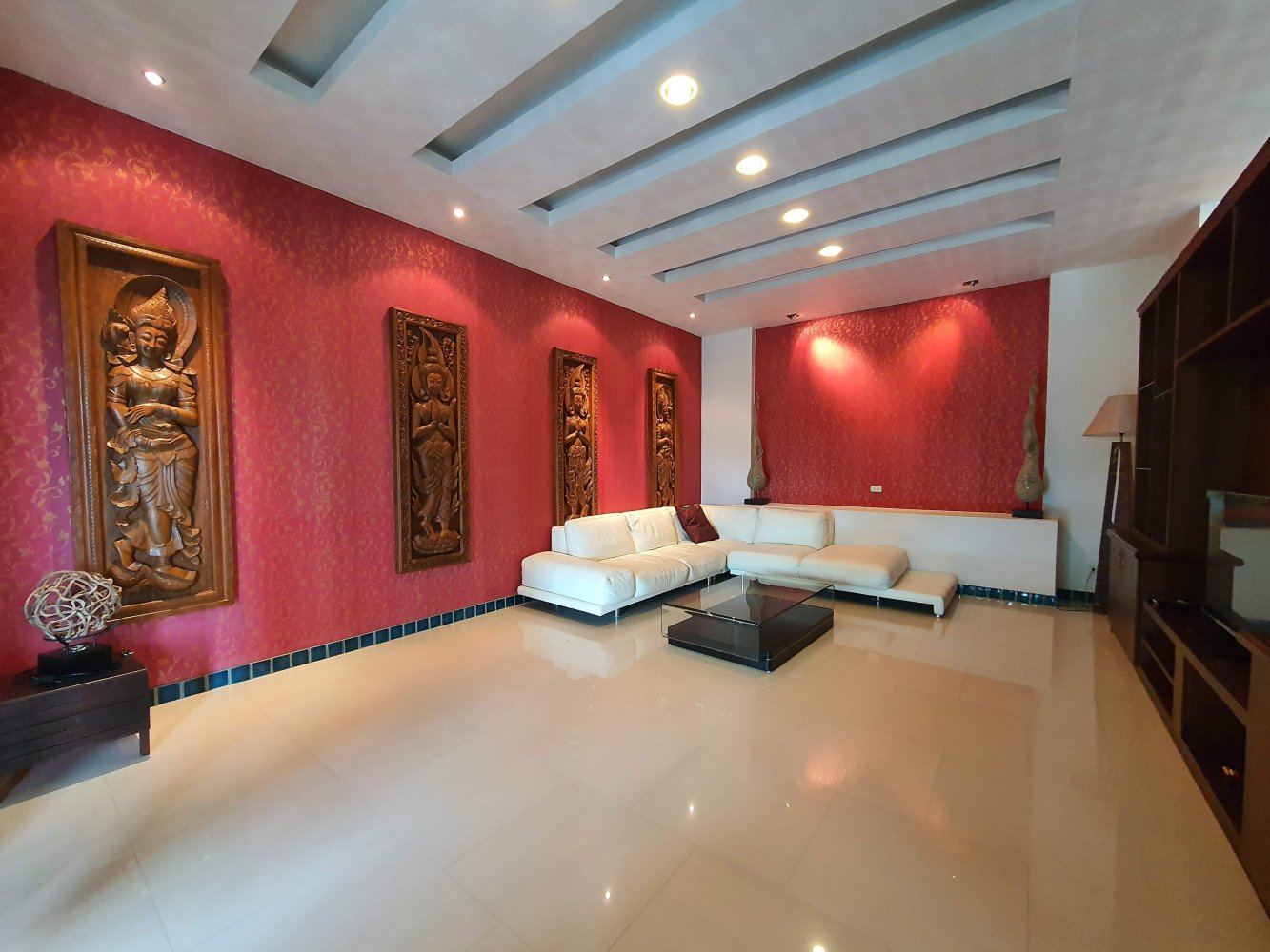 Property image - full photo 13