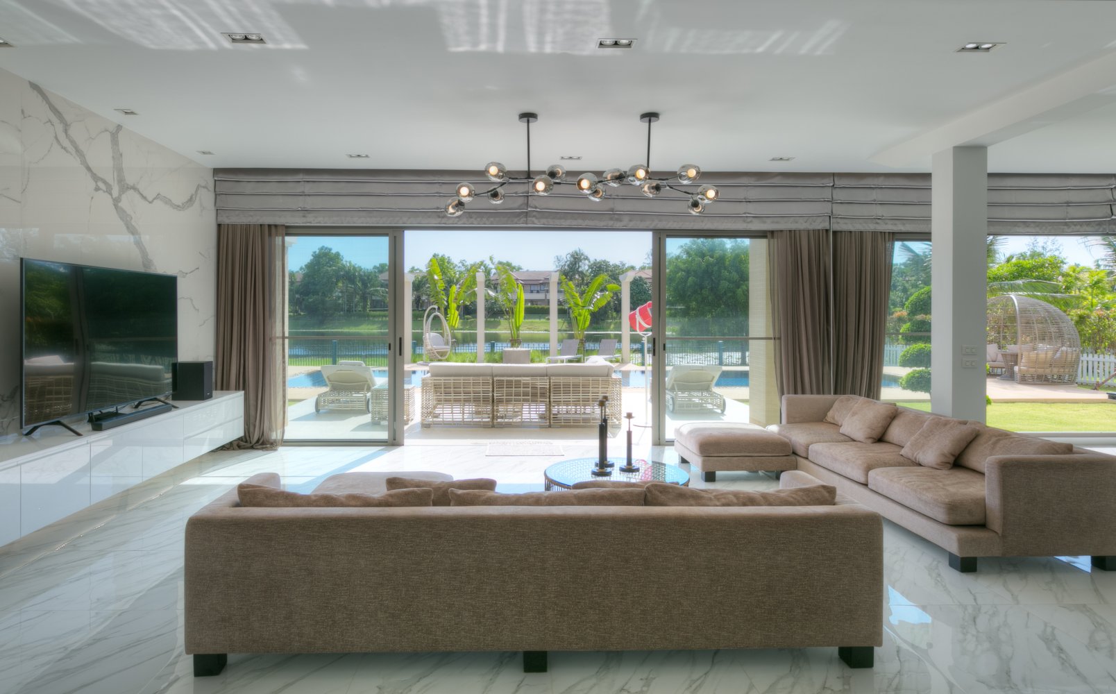 Property image - full photo 47