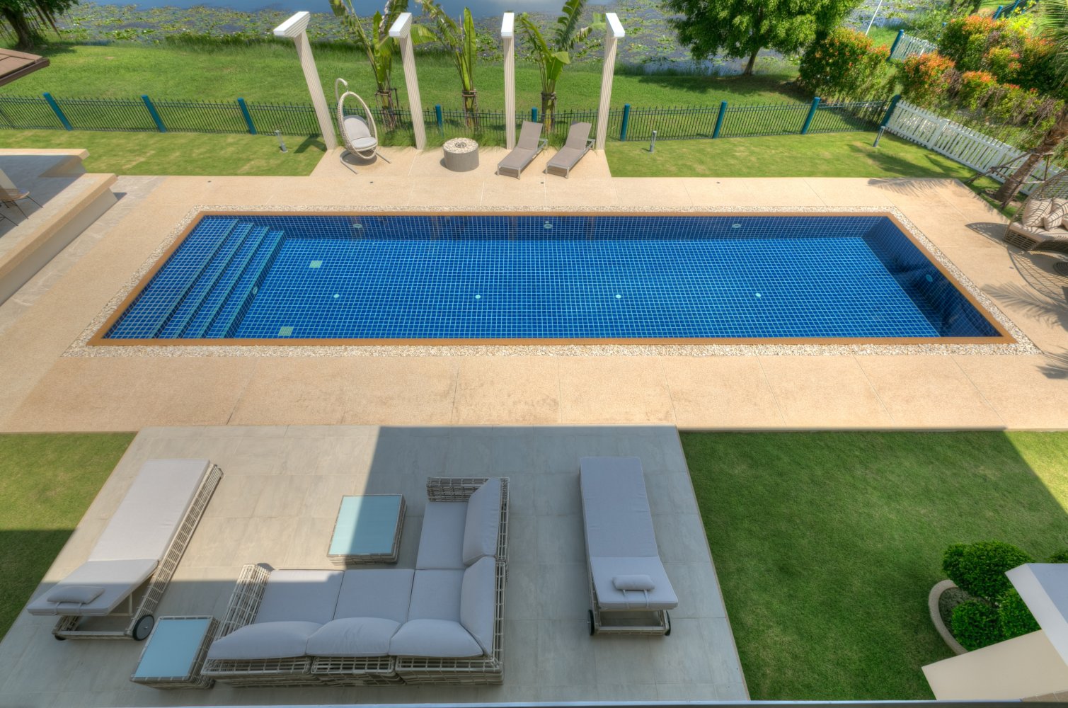 Property image - full photo 18