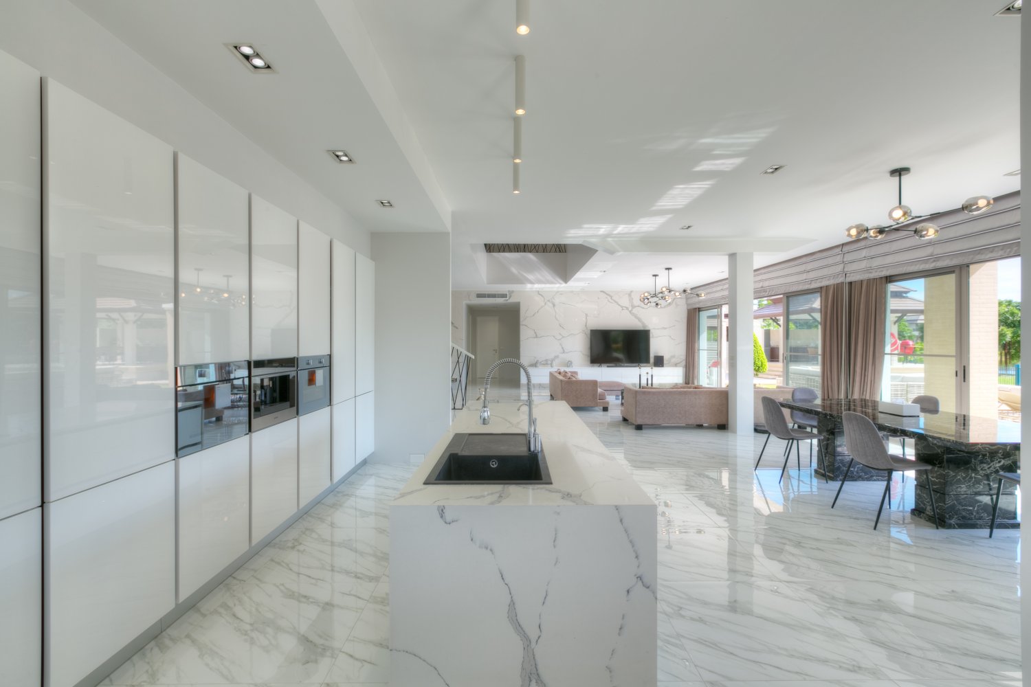 Property image - full photo 49