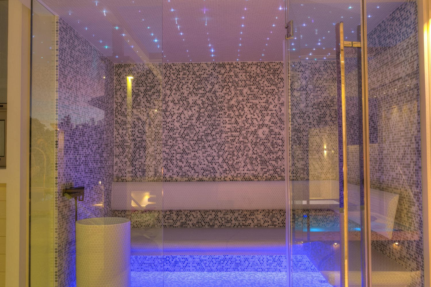 Property image - full photo 23