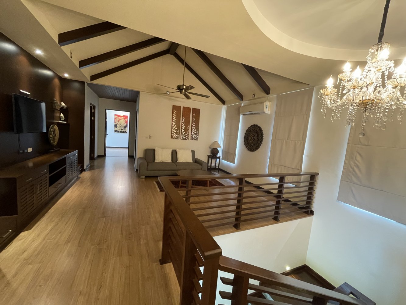 Property image - full photo 28