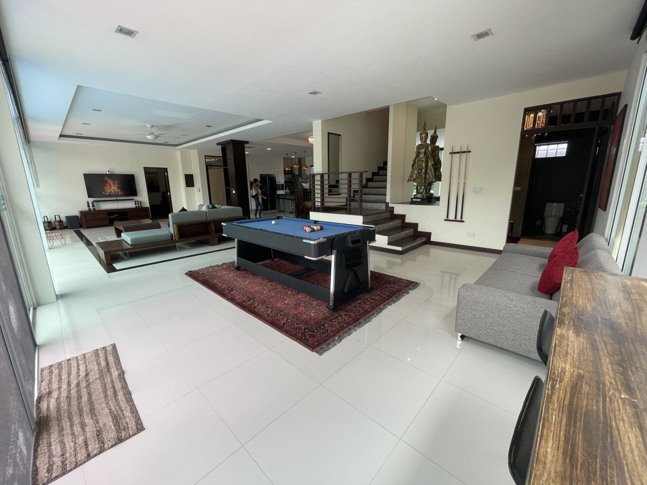 Property image - full photo 25