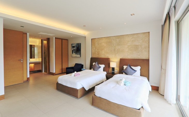 Property image - full photo 17