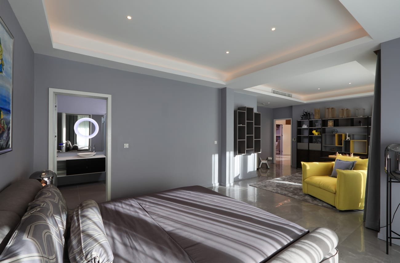 Property image - full photo 19