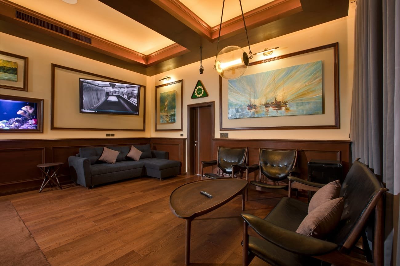Property image - full photo 12
